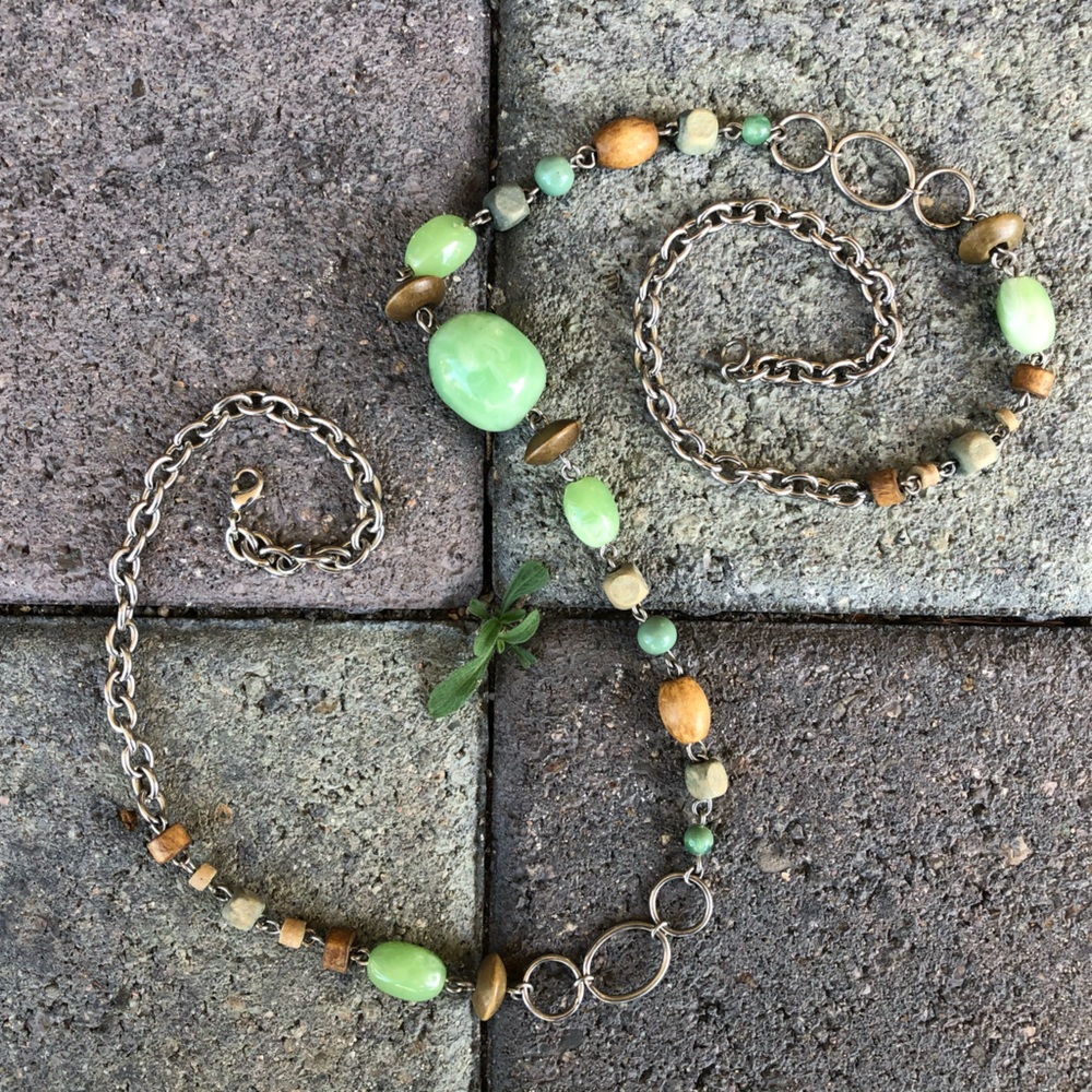 Vintage, Chain Links,  Pistachio + Wood Bead Necklace